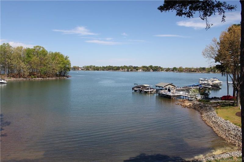 20357 Harborgate Ct #209, Cornelius, NC 28031