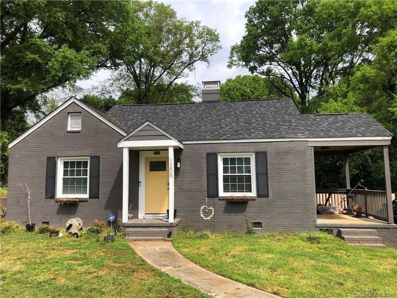1208 Bethel Rd, Charlotte, NC 28208