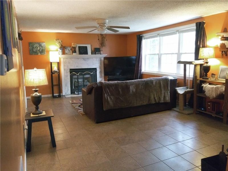 4902 Lee Cline Rd, Conover, NC 28613