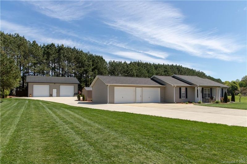 2237 Triplett Rd, Mt Ulla, NC 28125