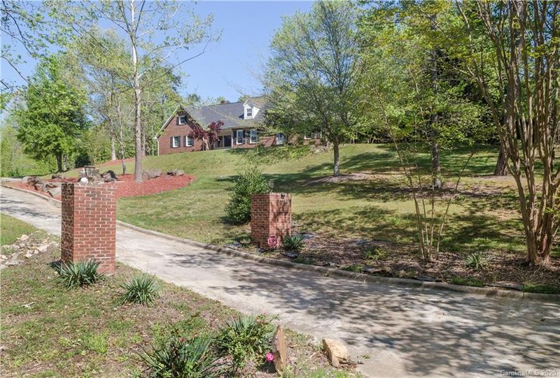 93 Bridlewood Pl, Concord, NC 28025