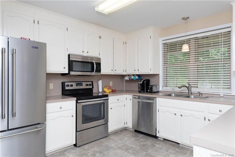 1995 Barringer Rd, Rock Hill, SC 29730