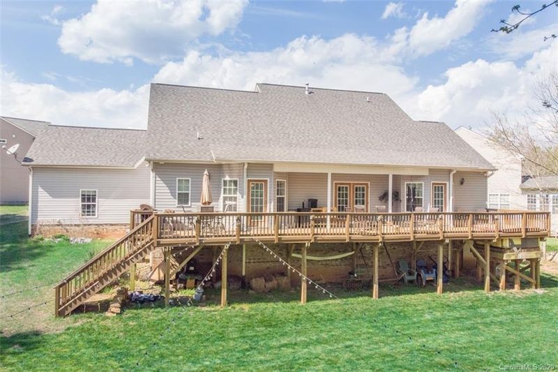 2016 Stone Quarter Ct, York, SC 29745