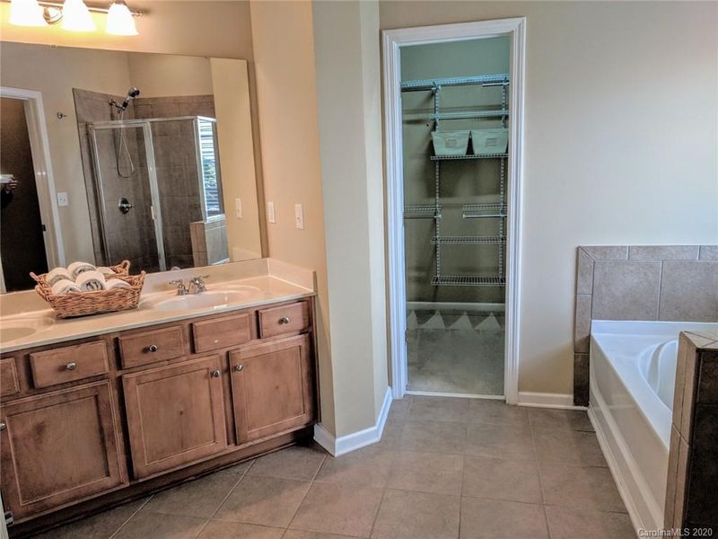 1021 Loudoun Rd #140, Indian Trail, NC 28079
