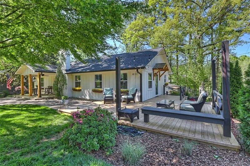 4117 Tangle Dr, Charlotte, NC 28211