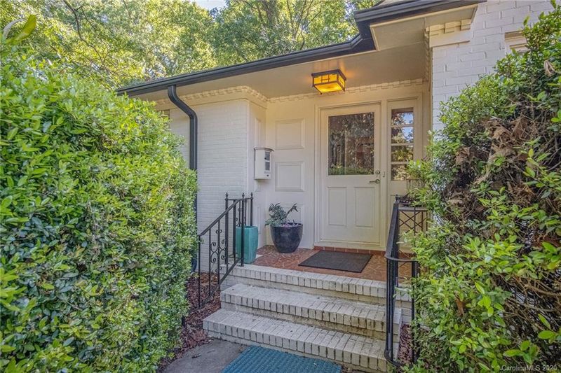 850 Longbow Rd, Charlotte, NC 28211