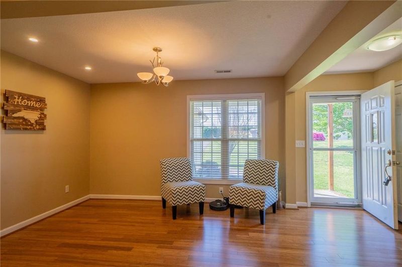 816 Constitution Ave, Newton, NC 28658