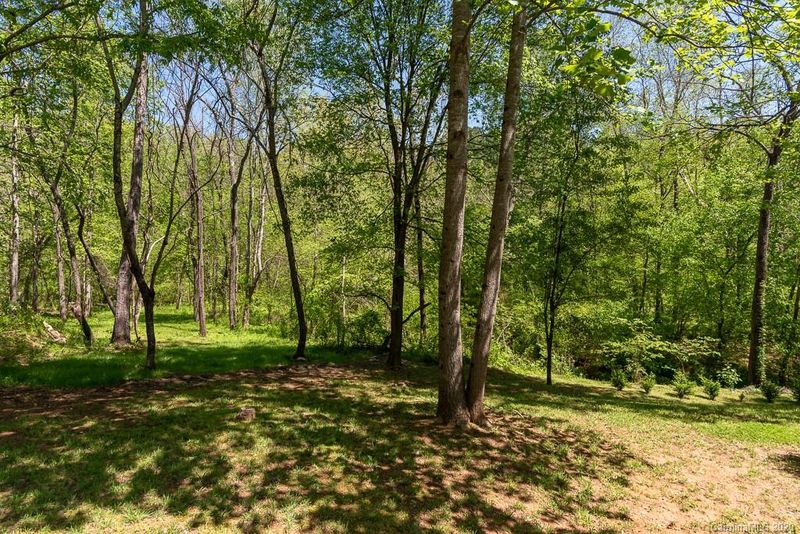 296 Caroline Ct, Denver, NC 28037