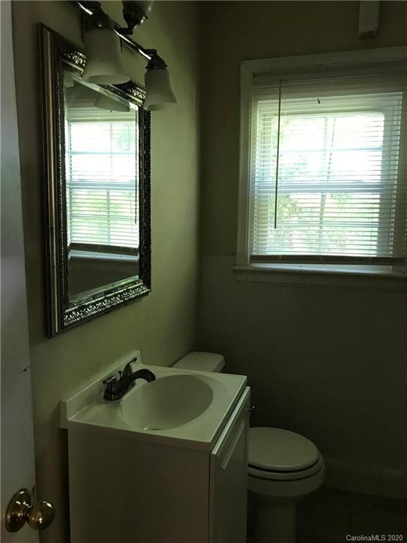 524 W 28th St, Charlotte, NC 28206