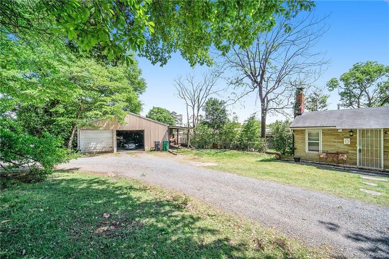 3809 Plainview Rd, Charlotte, NC 28208