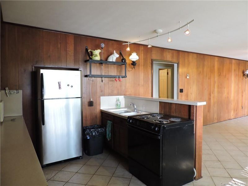 7423 Norman Dr, Sherrills Ford, NC 28673