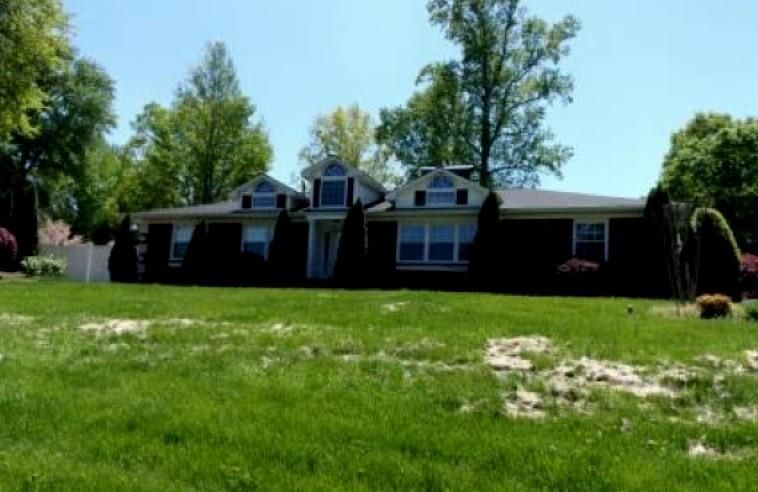 55 36th Ave NW, Hickory, NC 28601