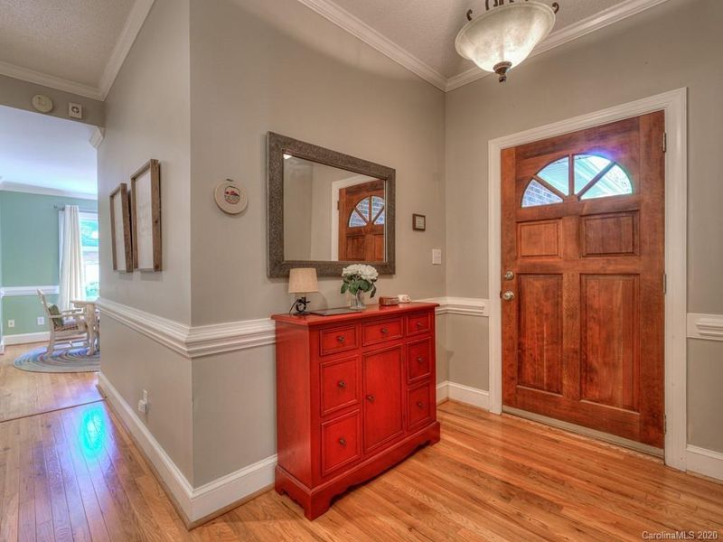 1324 Mill Race Ln, Matthews, NC 28104
