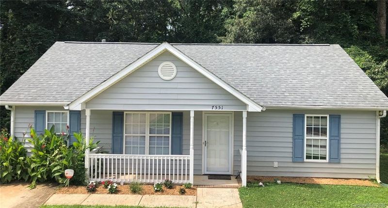 7551 Starvalley Dr, Charlotte, NC 28210