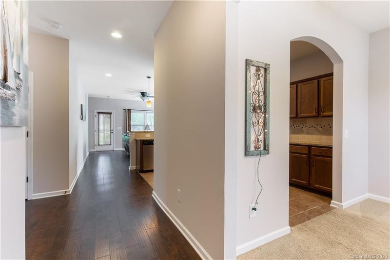31213 Cove View Ct, Lancaster, SC 29720
