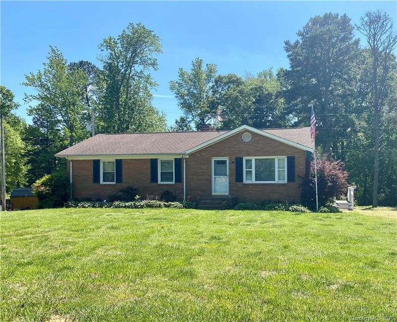4009 Fincher Rd, Matthews, NC 28104