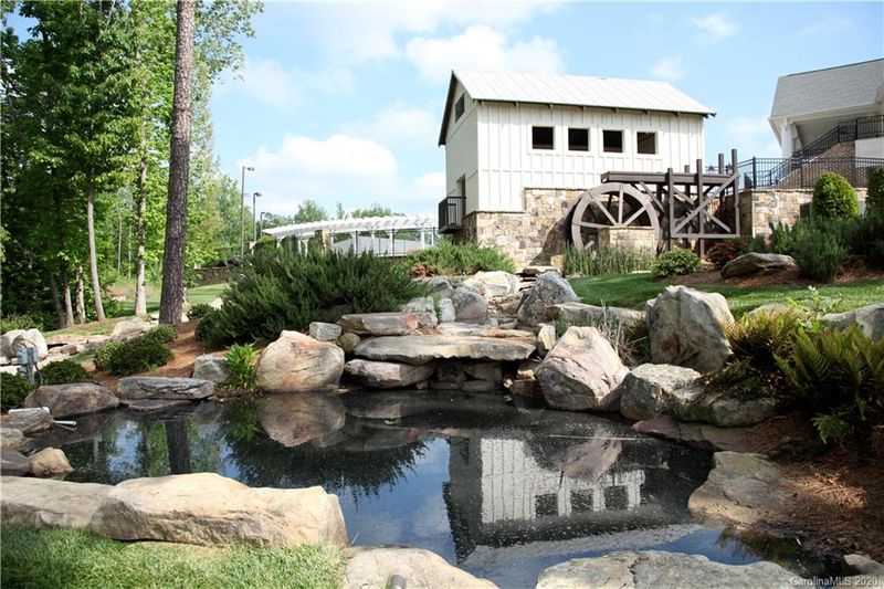 1124 Walbury Hill, Waxhaw, NC 28173