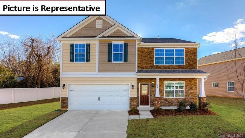 7420 Foxgate Cir, Charlotte, NC 28215