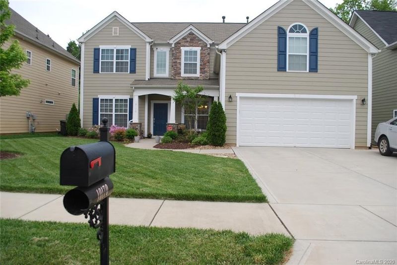 10170 Falling Leaf Dr, Concord, NC 28027