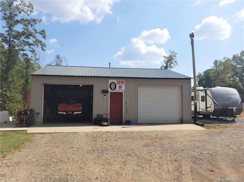 5050 Theodore Rd, Catawba, SC 29704