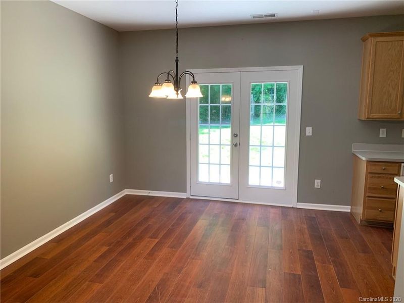125 Missouri Ln, Mount Holly, NC 28120