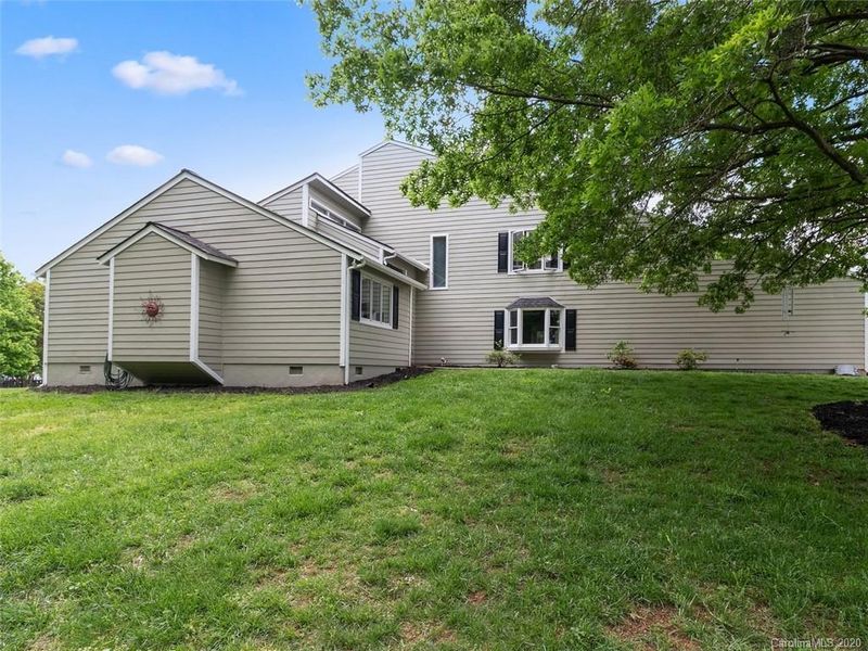 105 Chatworth Ln, Mooresville, NC 28117