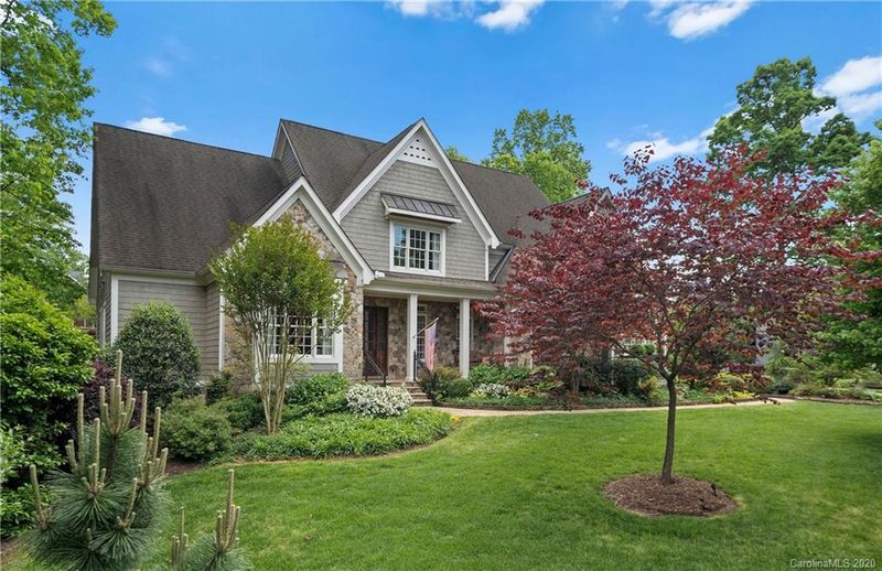 19510 Weavers Cir, Cornelius, NC 28031