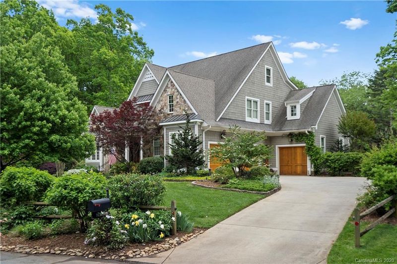 19510 Weavers Cir, Cornelius, NC 28031