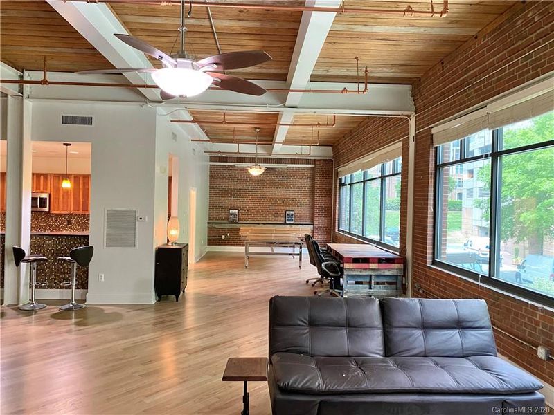 310 Arlington Ave #233, Charlotte, NC 28203