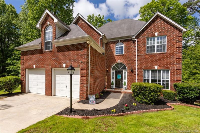 1816 Gatebrook Ct, Matthews, NC 28105