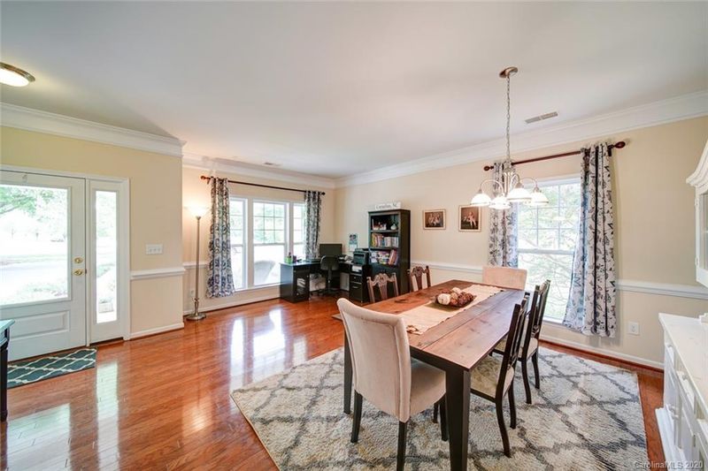 9923 Willow Leaf Ln, Cornelius, NC 28031