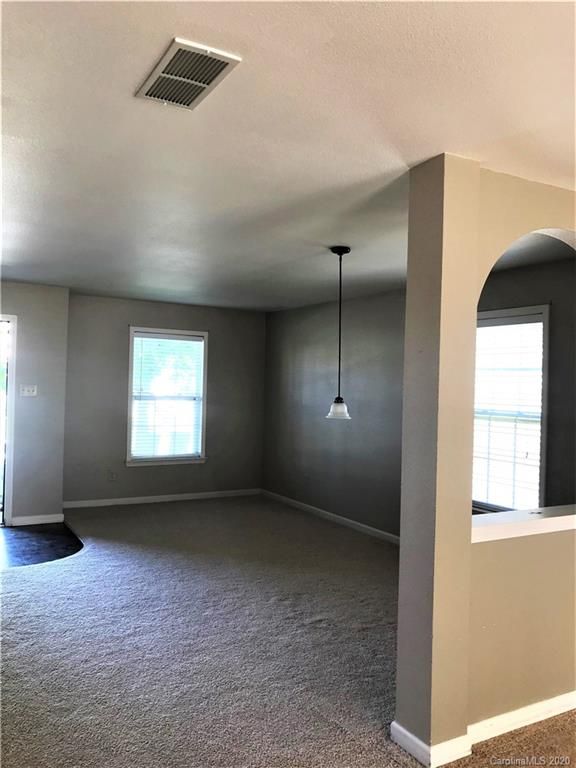 3801 Quiet Stream Dr, Concord, NC 28025