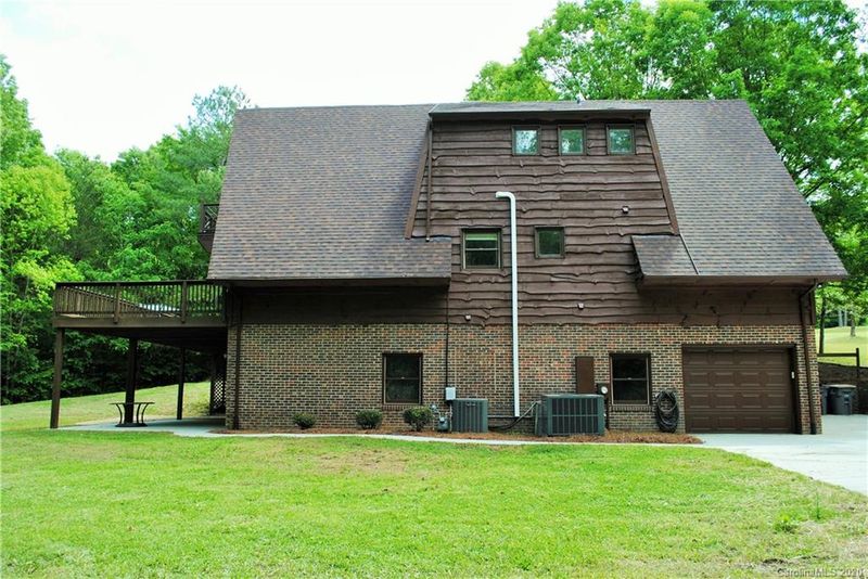 2477 Forrestbrook Dr, Kannapolis, NC 28083