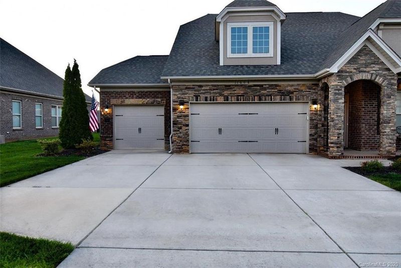 11608 Barnard St, Mint Hill, NC 28227