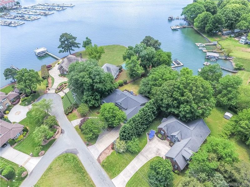 18200 Pompano Pl, Cornelius, NC 28031