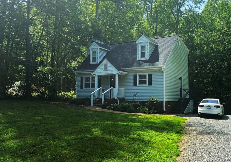 8905 Vagabond Rd, Charlotte, NC 28227