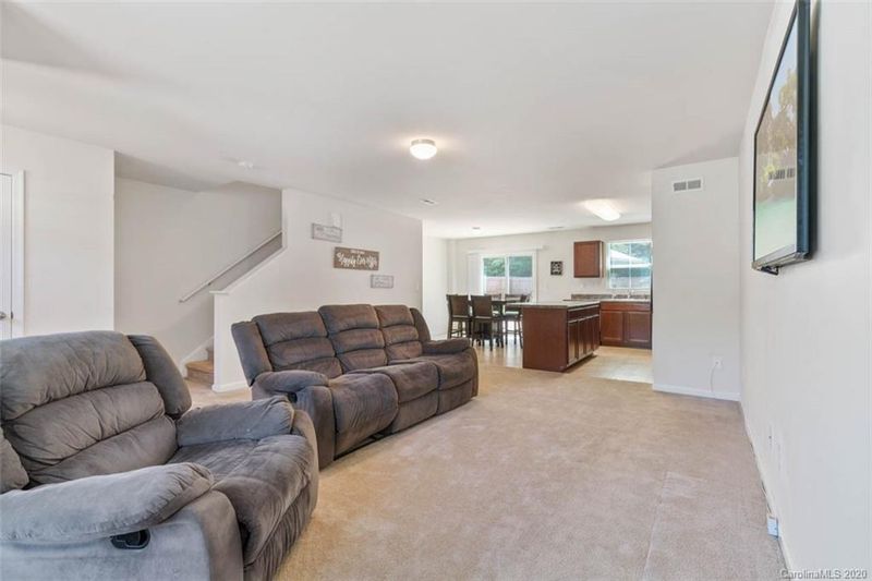 139 Aberdeen Dr, Troutman, NC 28166