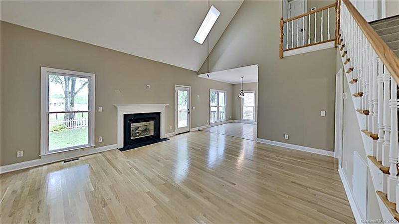 613 Weyburn Dr, Concord, NC 28027