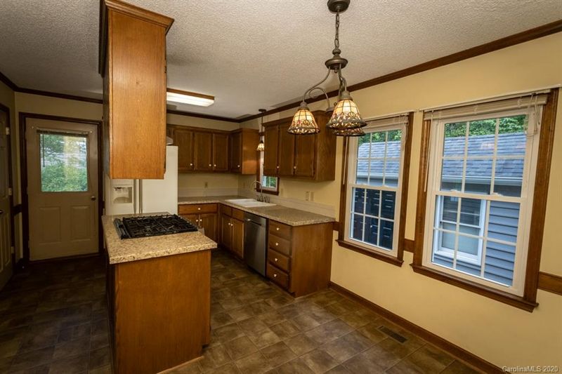 275 Post Oak Ave SW, Concord, NC 28025
