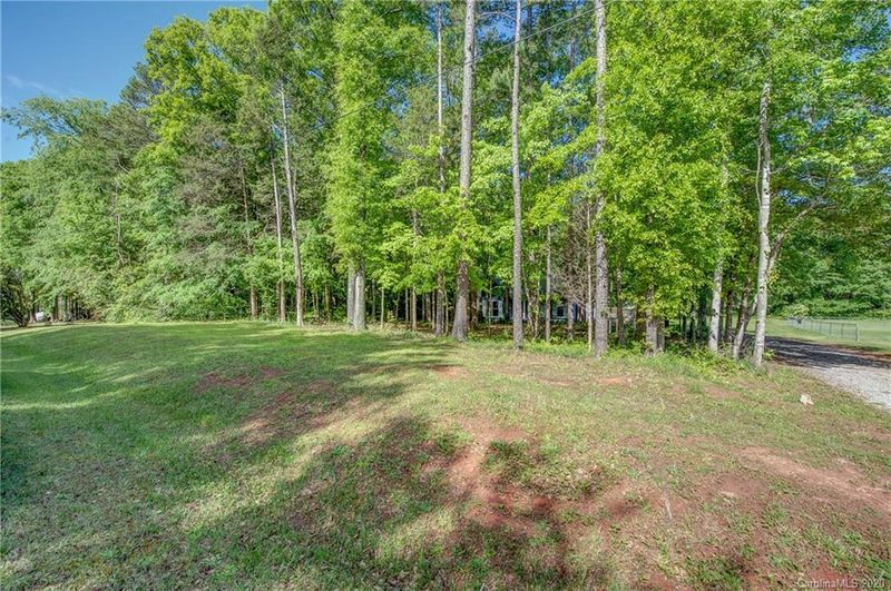 2953 Misty Hill Rd, York, SC 29745