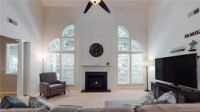 1116 Elrond Dr, Charlotte, NC 28269