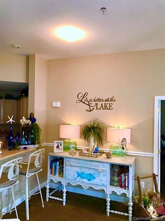 1327 Torrence Cir, Davidson, NC 28036