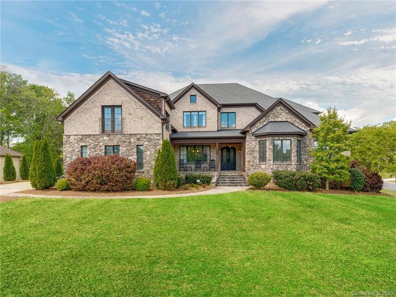8749 Whitehawk Hill Rd, Waxhaw, NC 28173