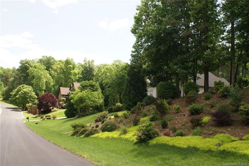 162 Winding Forest Dr, Troutman, NC 28166