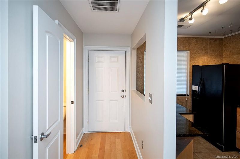 4076 North Course Dr, Charlotte, NC 28277