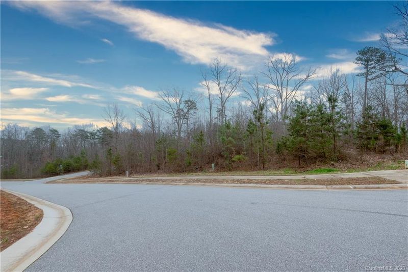3617 46th Ave NE #22, Hickory, NC 28601