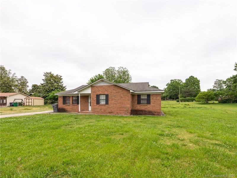 4635 Lawrence Orr Rd, Charlotte, NC 28212