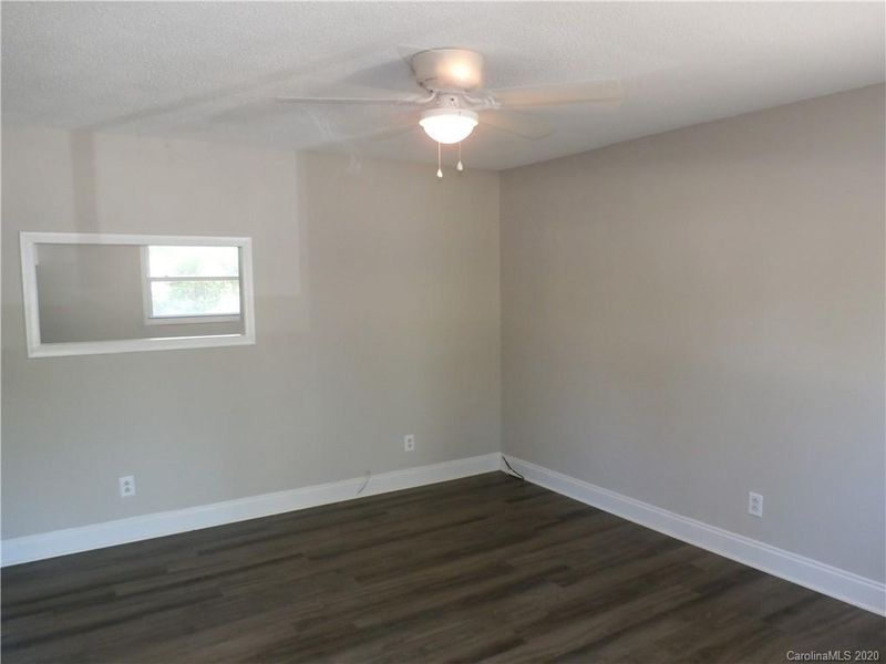 1213 Hidden Valley Dr, Concord, NC 28027