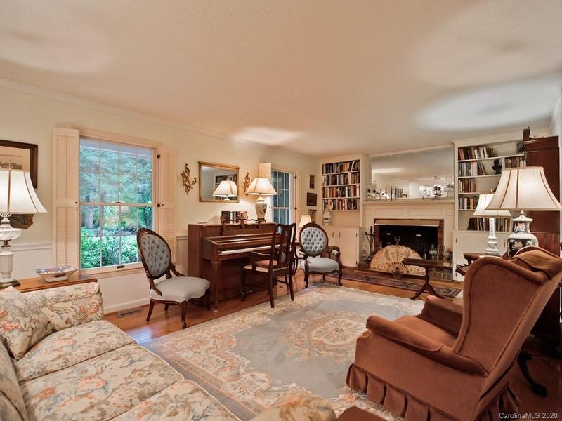 1110 Churchill Rd, Davidson, NC 28036