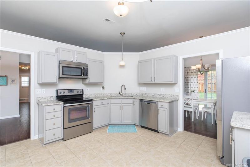 481 Stonehenge Dr, Rock Hill, SC 29730